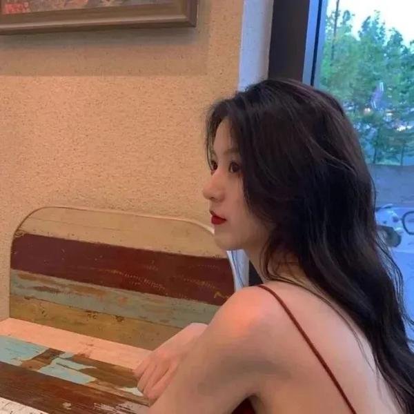 我是周时青